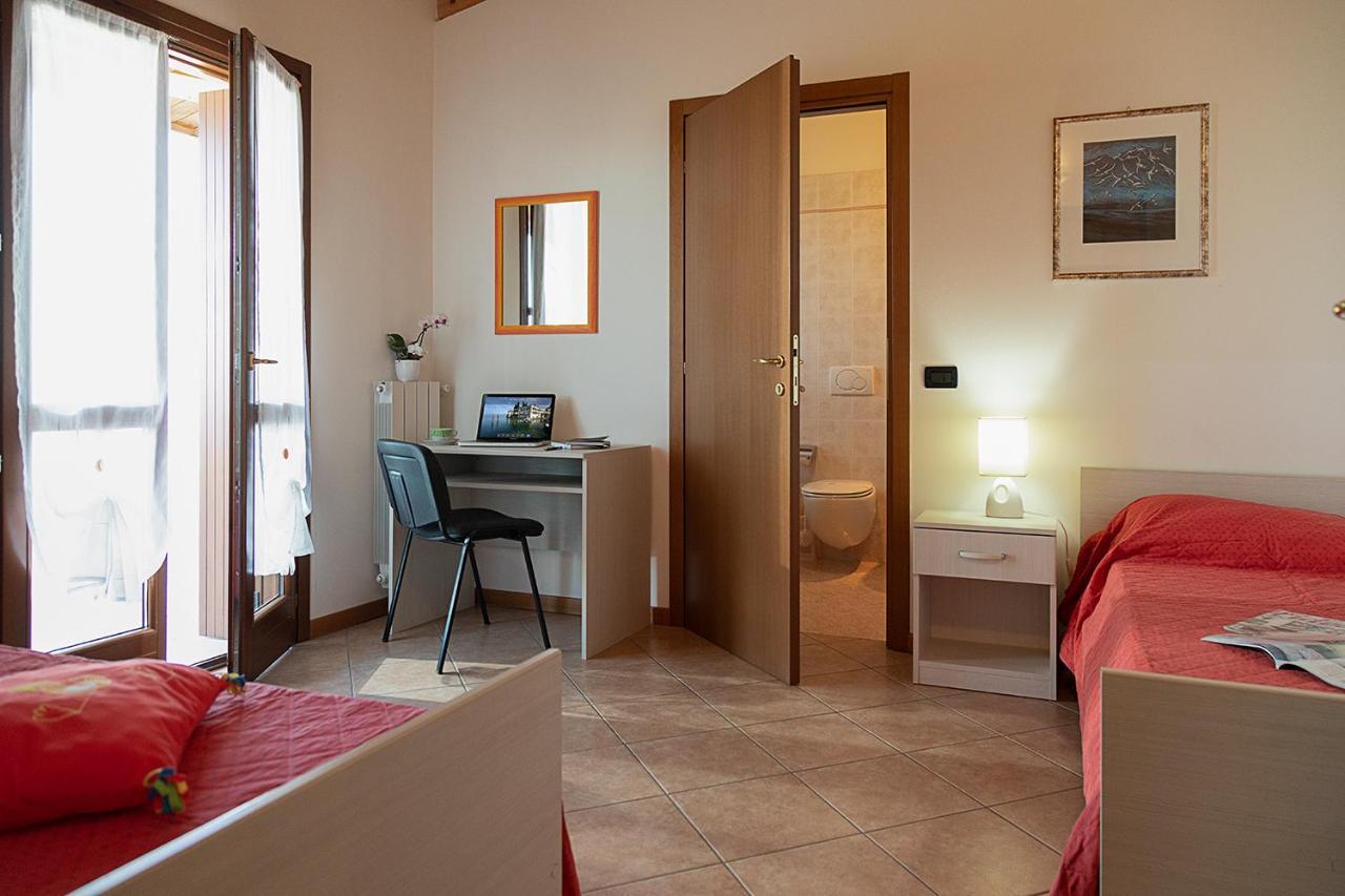 Apartments Eden - Regarda Travel Lazise Ngoại thất bức ảnh