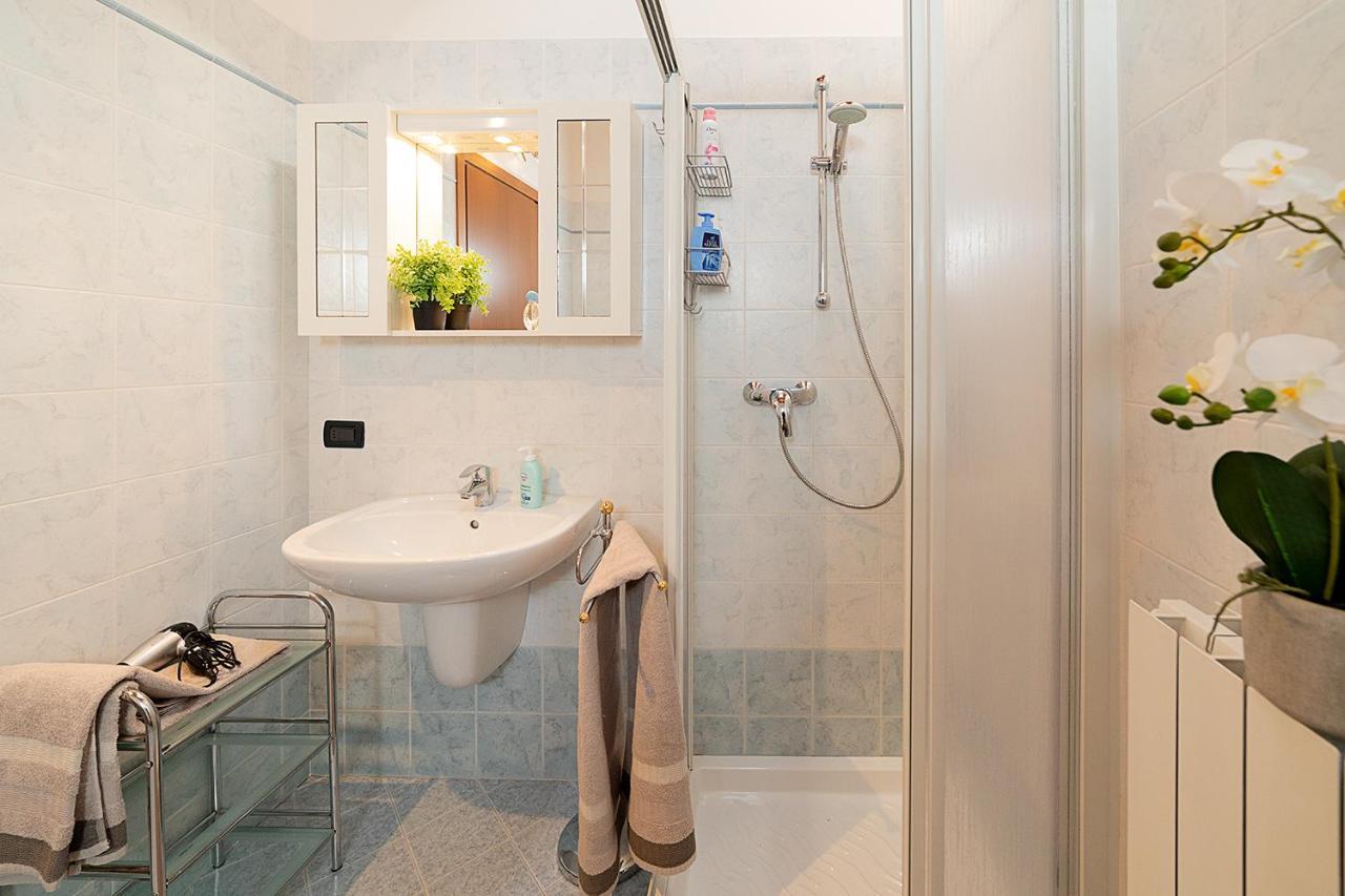 Apartments Eden - Regarda Travel Lazise Ngoại thất bức ảnh