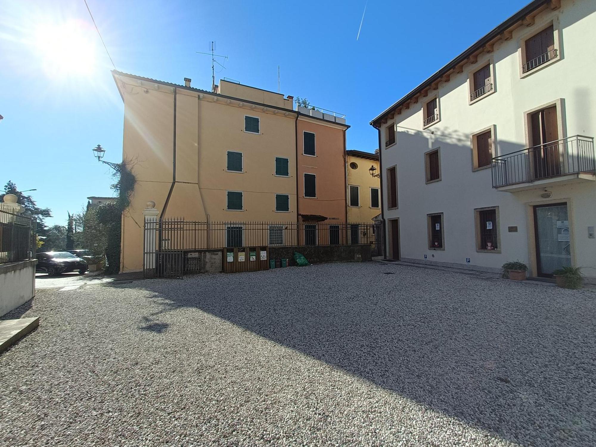 Apartments Eden - Regarda Travel Lazise Ngoại thất bức ảnh